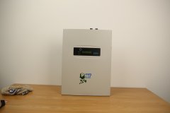 太陽能板的發電量。